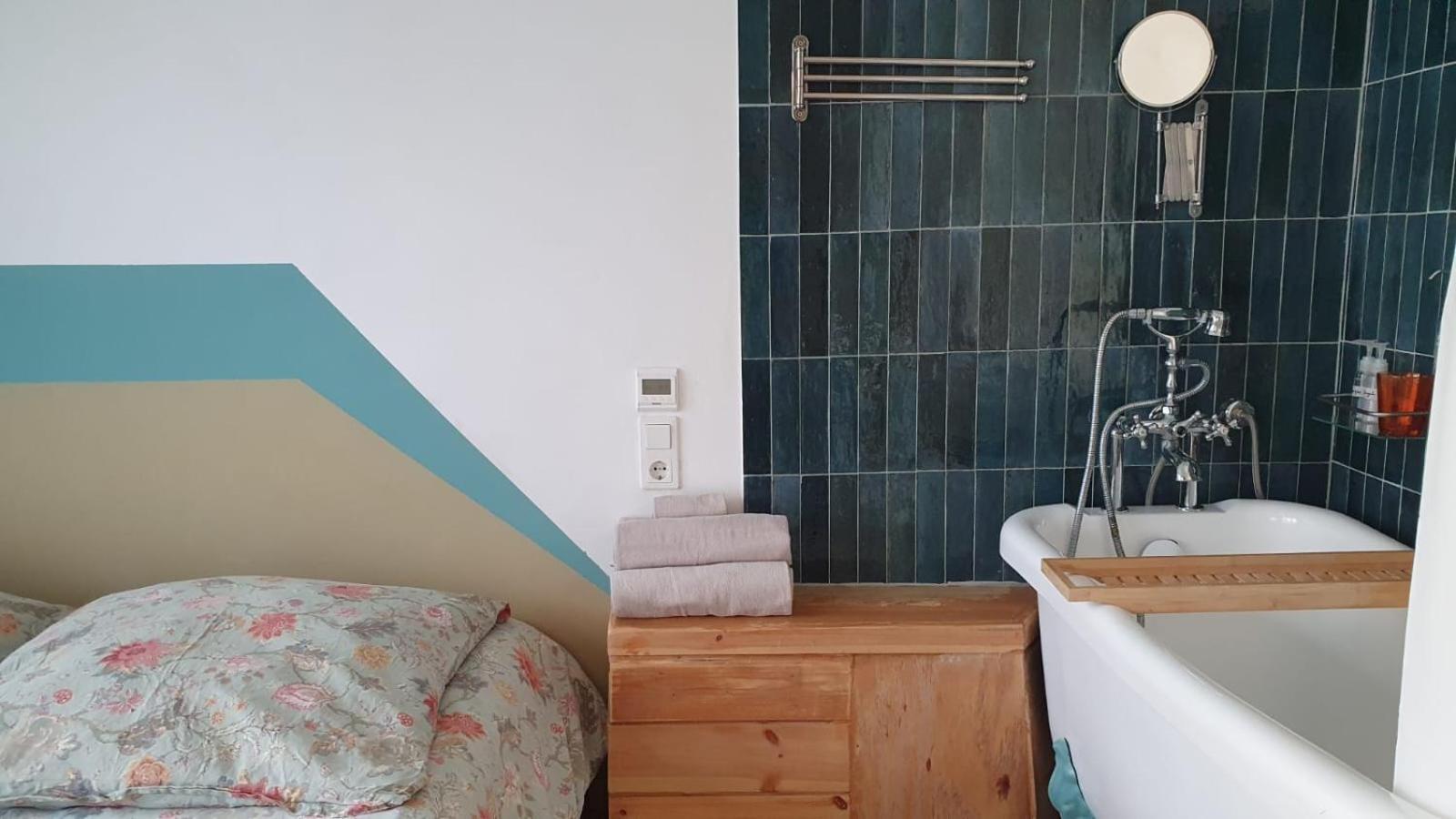 Squat Deluxe Berlin, The Hostel Екстер'єр фото