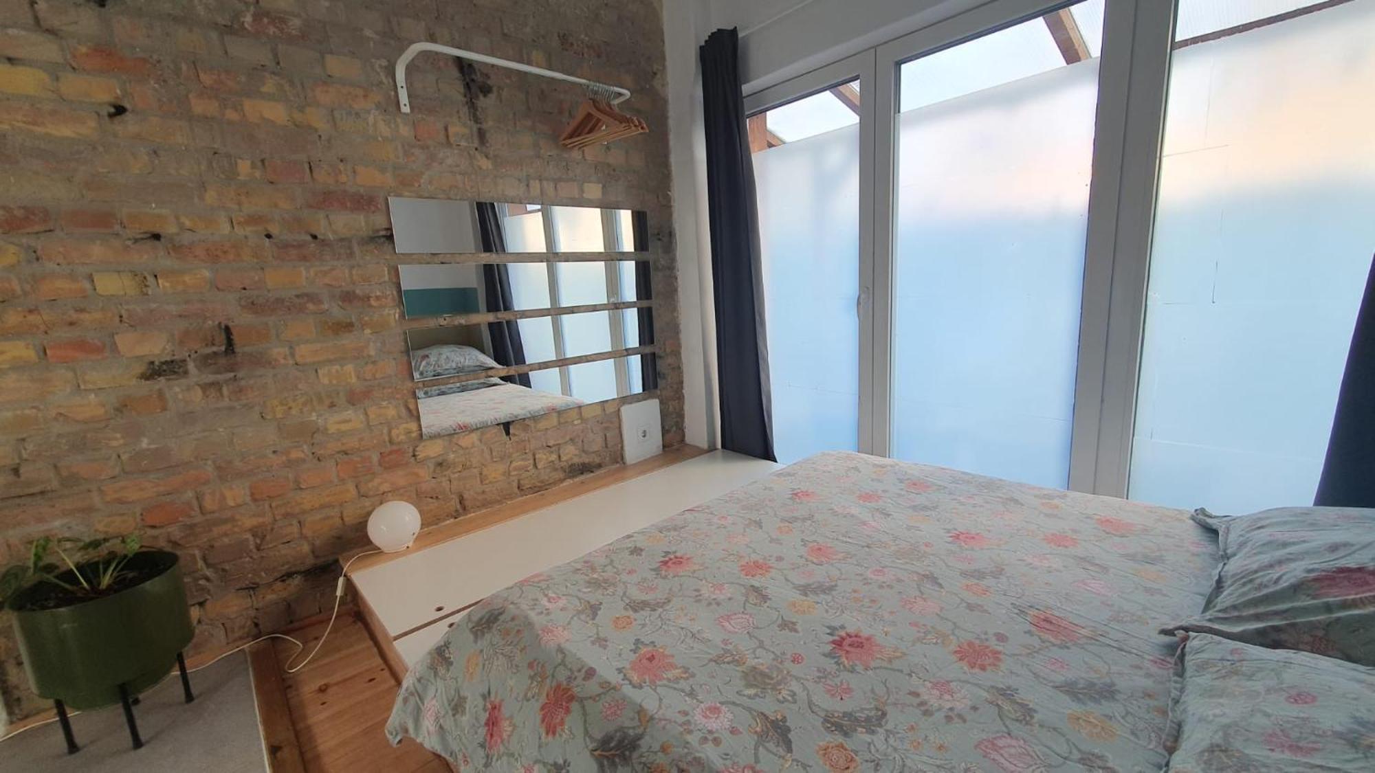 Squat Deluxe Berlin, The Hostel Екстер'єр фото
