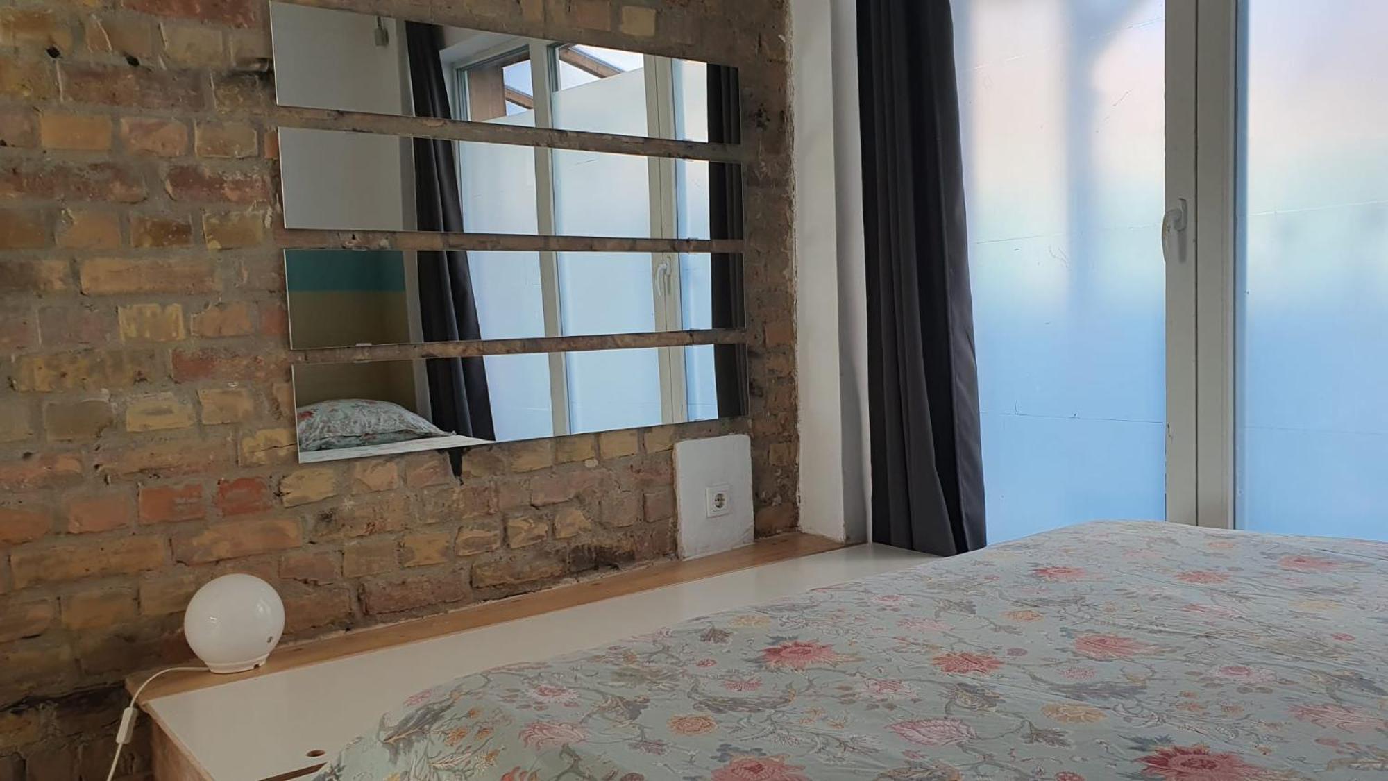 Squat Deluxe Berlin, The Hostel Екстер'єр фото